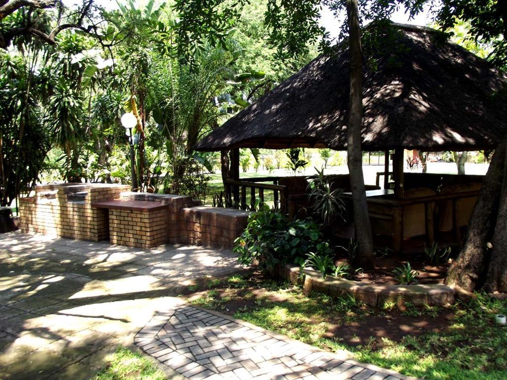Sunbird Lodge ファラボルワ エクステリア 写真